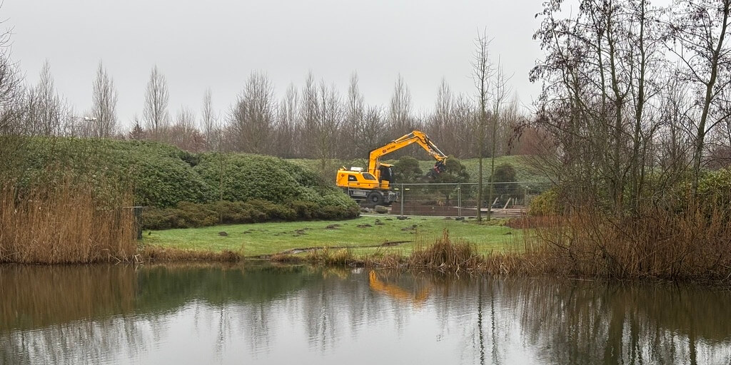 De bouw van het oosters paviljoen is begonnen